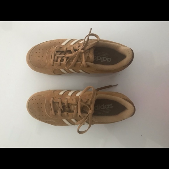 Adidas - Picture 7 of 7